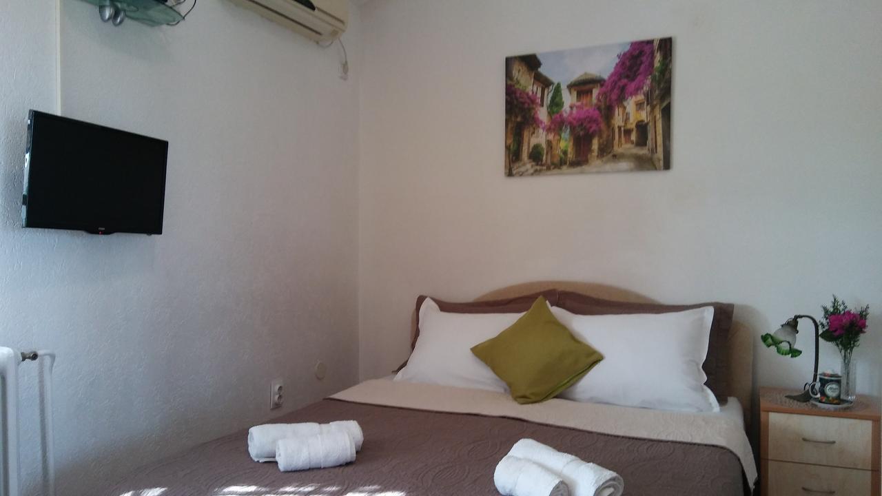 Guest House Villa Castio Петровац Экстерьер фото