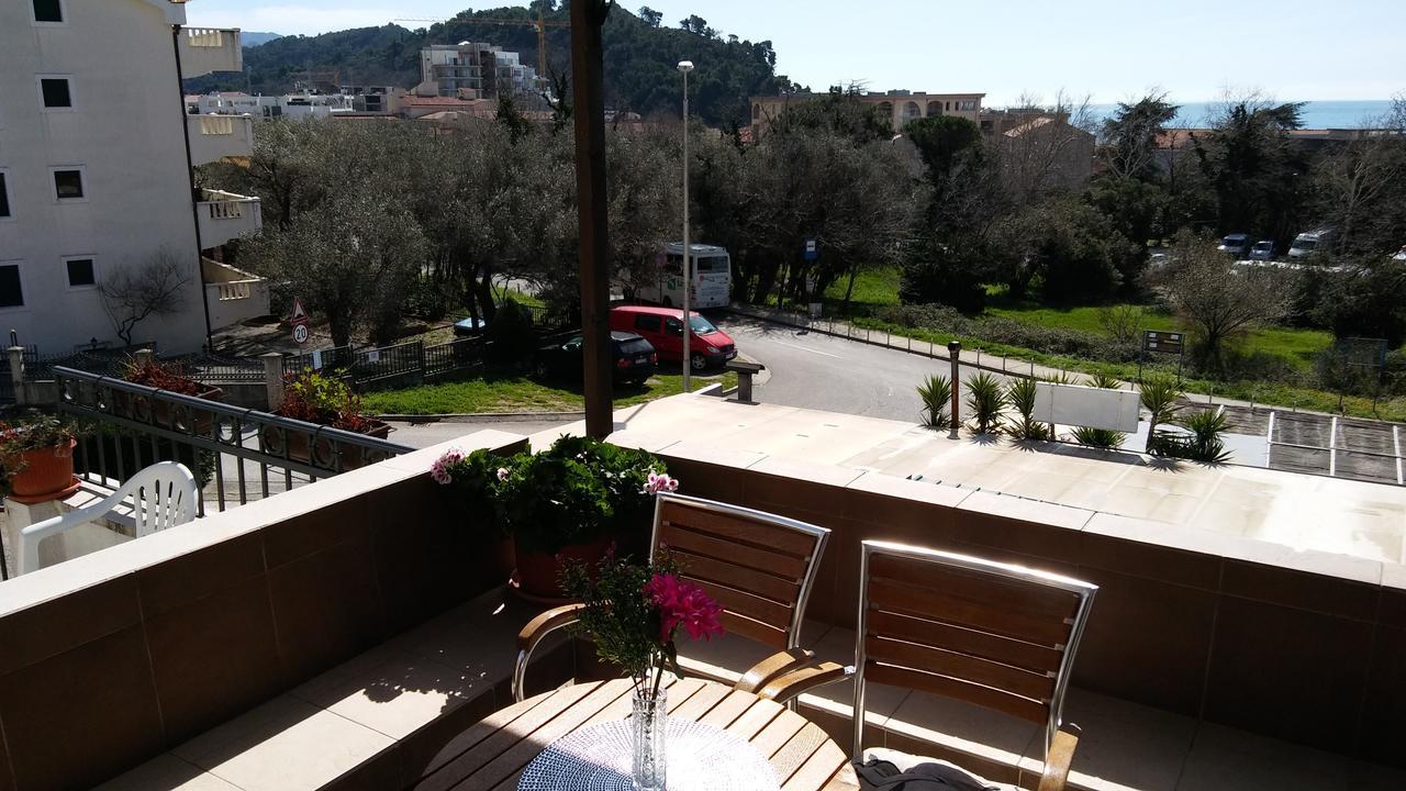Guest House Villa Castio Петровац Экстерьер фото