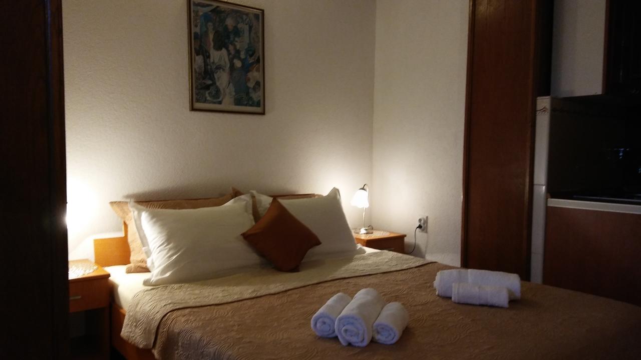 Guest House Villa Castio Петровац Экстерьер фото