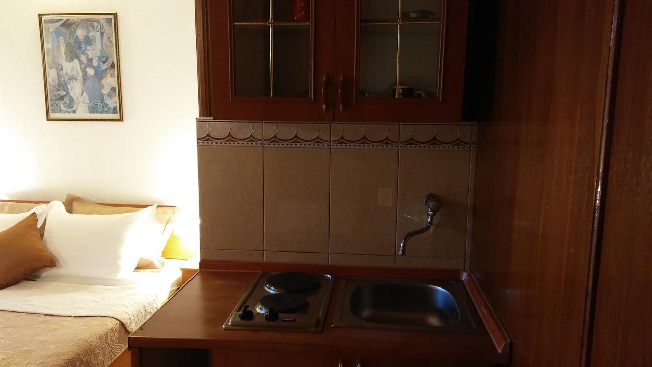 Guest House Villa Castio Петровац Экстерьер фото