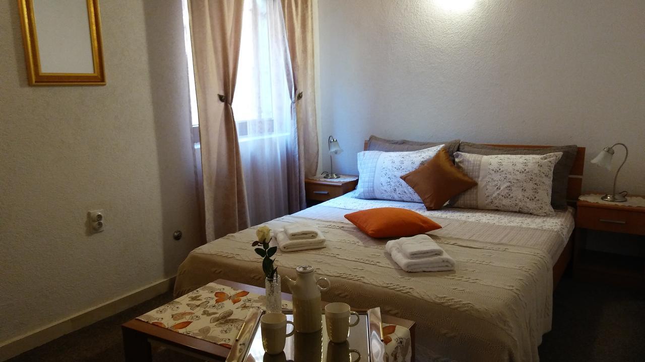 Guest House Villa Castio Петровац Экстерьер фото