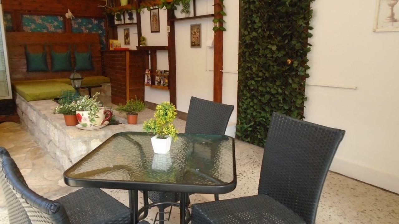Guest House Villa Castio Петровац Экстерьер фото